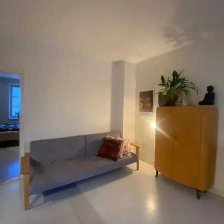 Cozy Two-bedroom Close To The Center Helsinki