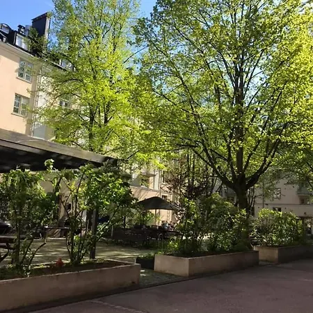 Cozy Two-bedroom Close To The Center Huoneisto *