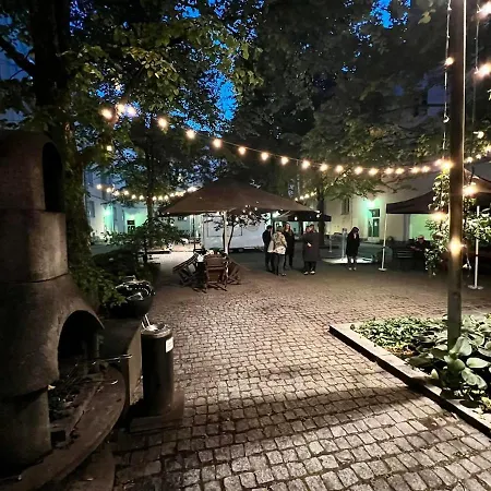 Apartmán Cozy Two-bedroom Close To The Center