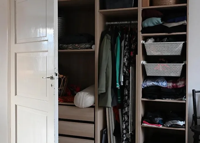 Cozy Two-bedroom Close To The Center Helsinky