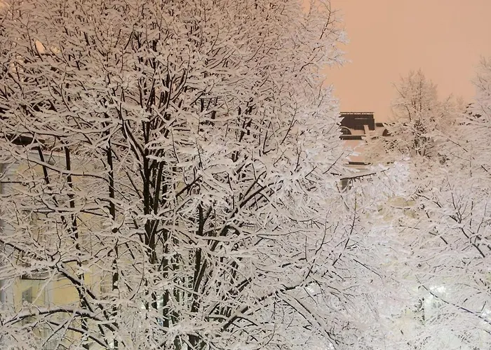 Cozy Two-bedroom Close To The Center Apartmán