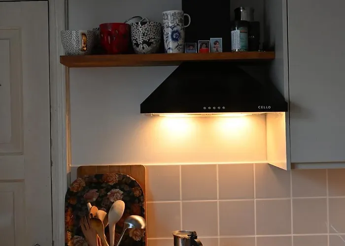 Cozy Two-bedroom Close To The Center