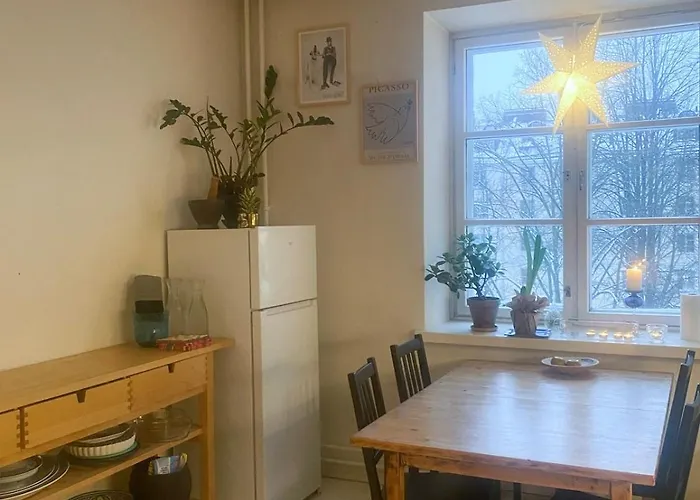 Cozy Two-bedroom Close To The Center Helsinky