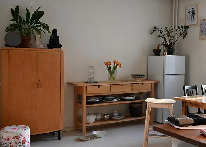 Cozy Two-bedroom Close To The Center *