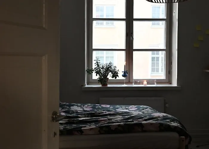 Cozy Two-bedroom Close To The Center * Helsinky